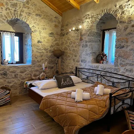 Filia's House Areopoli