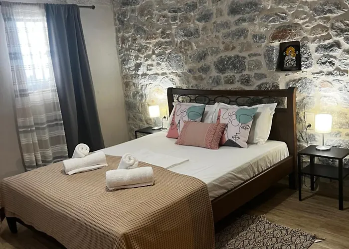 Filia's House בית נופש *